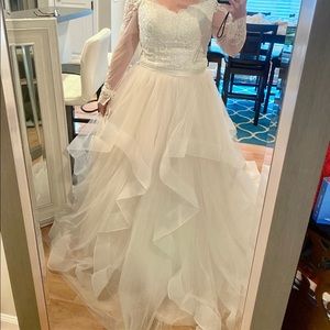 David’s Bridal Wedding Skirt Overskirt Tulle